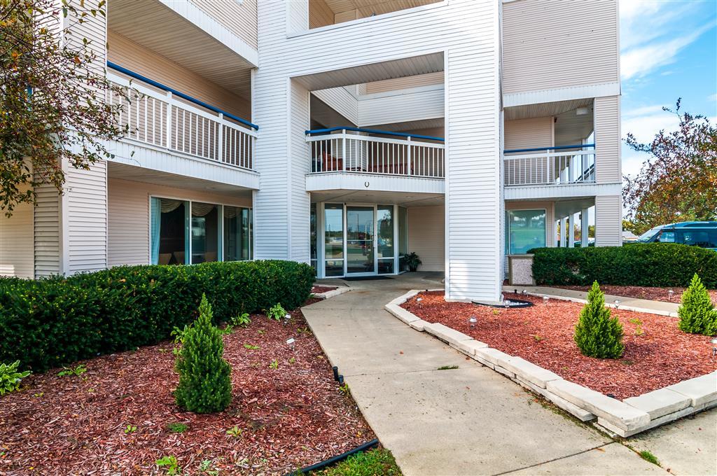 Motel 6 Normal Exterior photo